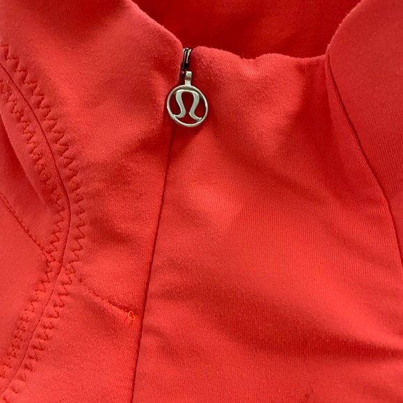lululemon define jacket size 2! - Picture 5 of 5
